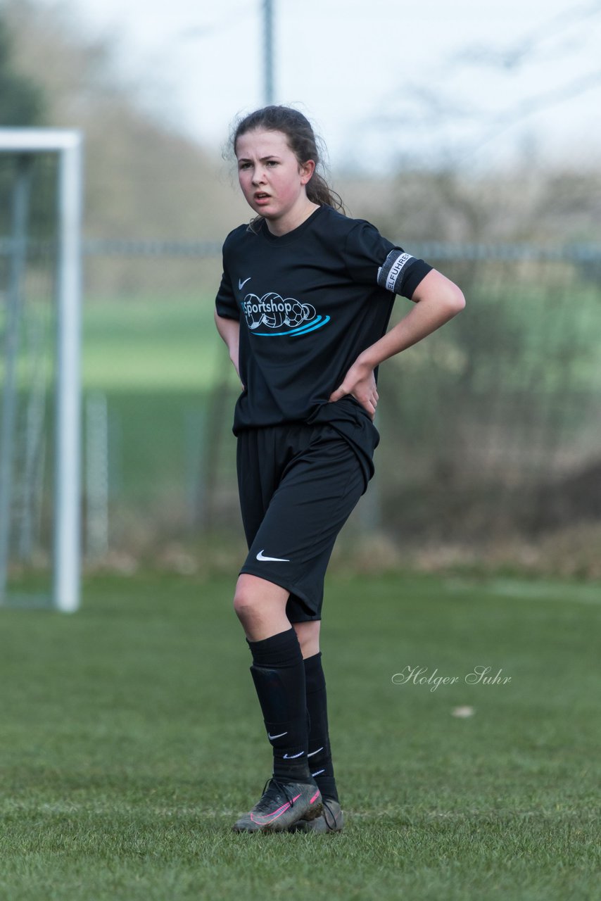 Bild 76 - C-Juniorinnen SV Steinhorst/Labenz - TSV Friedrichsberg-Busdorf : Ergebnis: 5:0